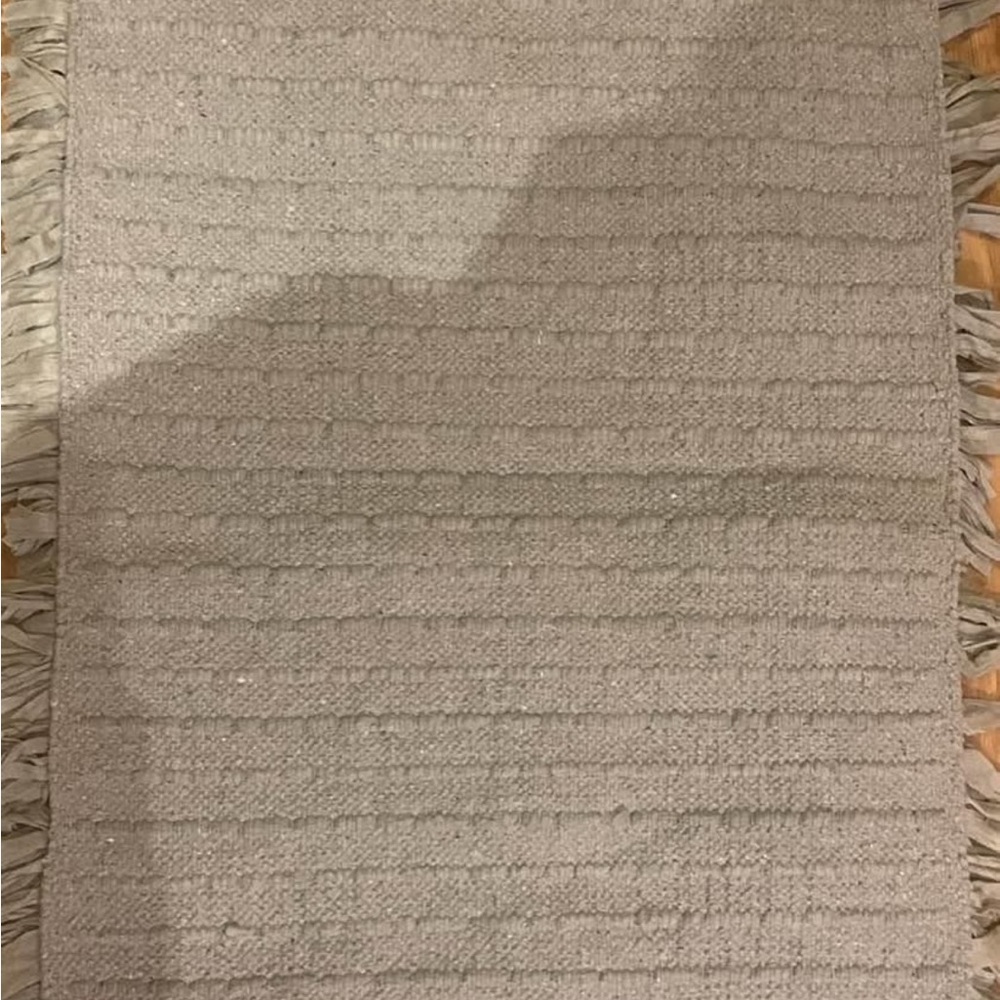 Rug - Picture 2 of 3